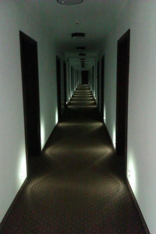 Hotel Platinum Hrubieszow Dış mekan fotoğraf
