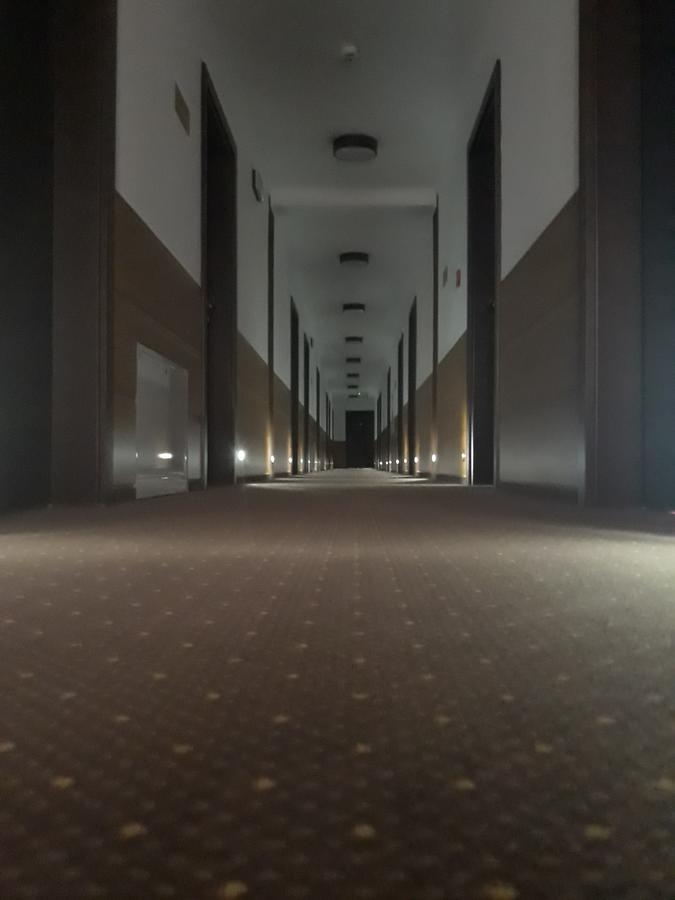 Hotel Platinum Hrubieszow Dış mekan fotoğraf