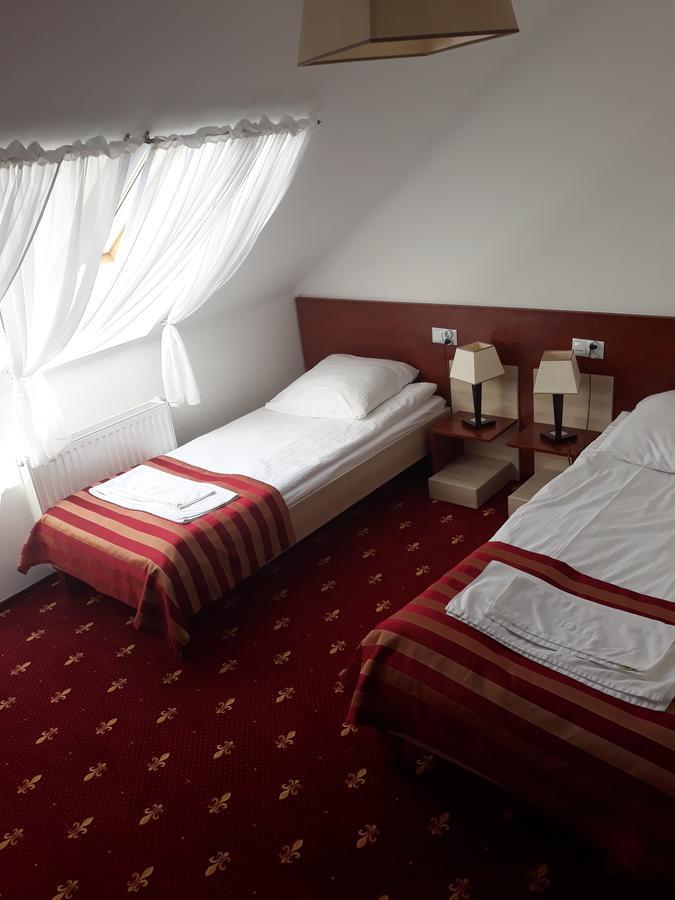 Hotel Platinum Hrubieszow Dış mekan fotoğraf