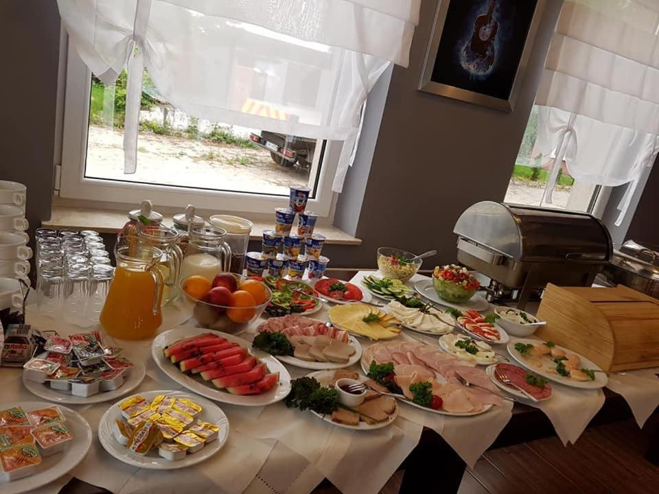 Hotel Platinum Hrubieszow Dış mekan fotoğraf